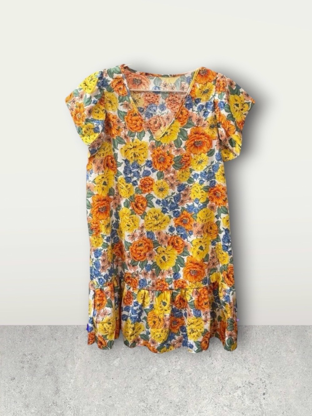 SHEIN Women’s Popping with Color Floral Dress Size Medium